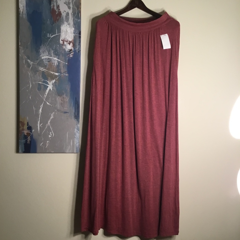 Oak & Flaw Maxi skirt.